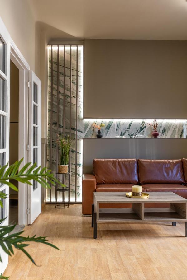 Noho Boutique , Premium Living Dikeou 8 Lägenhet Aten Exteriör bild