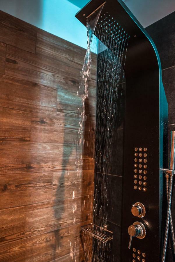 Noho Boutique , Premium Living Dikeou 8 Lägenhet Aten Exteriör bild